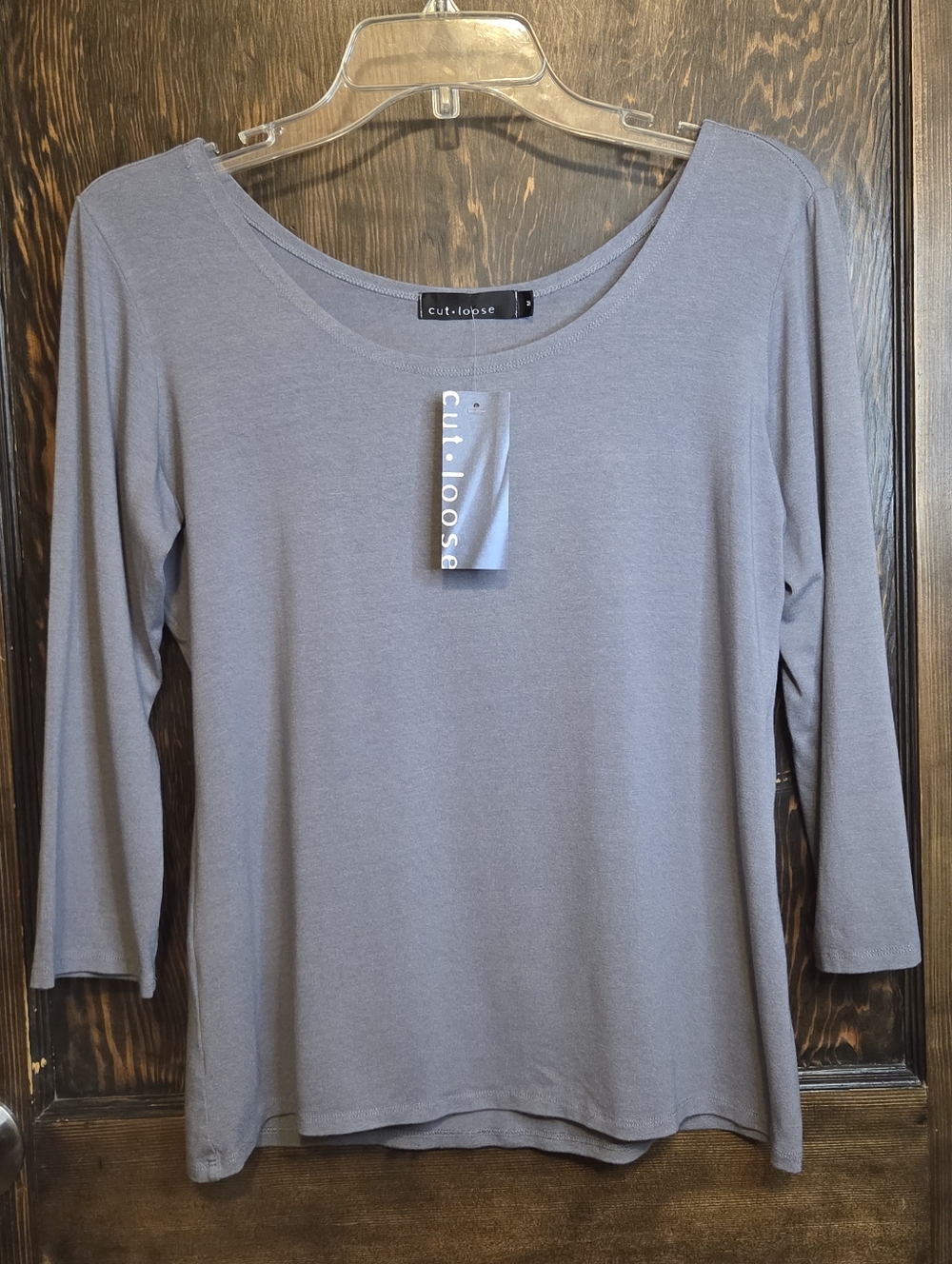 NWT Cut Loose Light Gray Scoop Neck 3/4 Sleeve Top